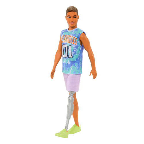 Se Barbie Ken-dukke med benprotese hos Coop.dk