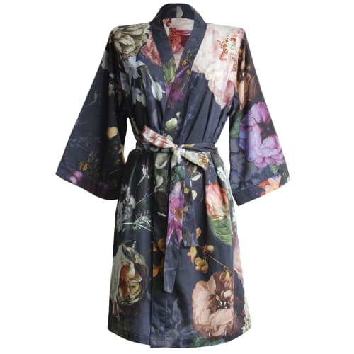 #1 på vores liste over kimonoer er Kimono