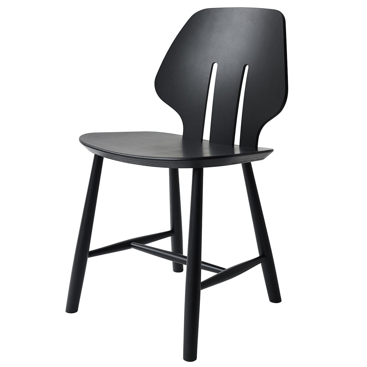 FDB Møbler - Klassisk stol i fuldendt formsprog