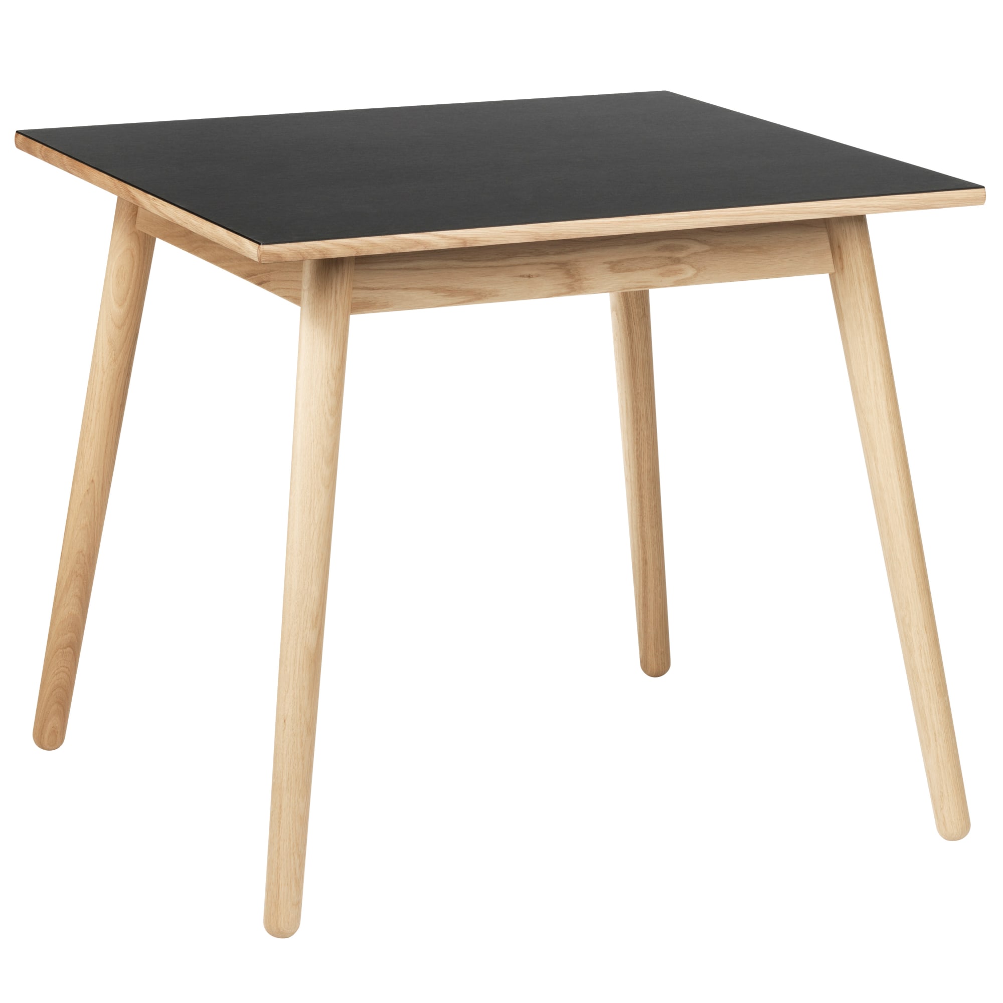 FDB Møbler - Smuk minimalisme på lidt plads